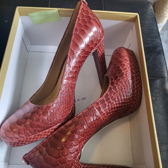 MICHAEL Michael Kors Ethel Pump Brandy Size 6 - Picture 3 of 7